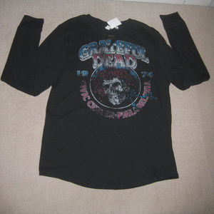 Grateful Dead t-shirt